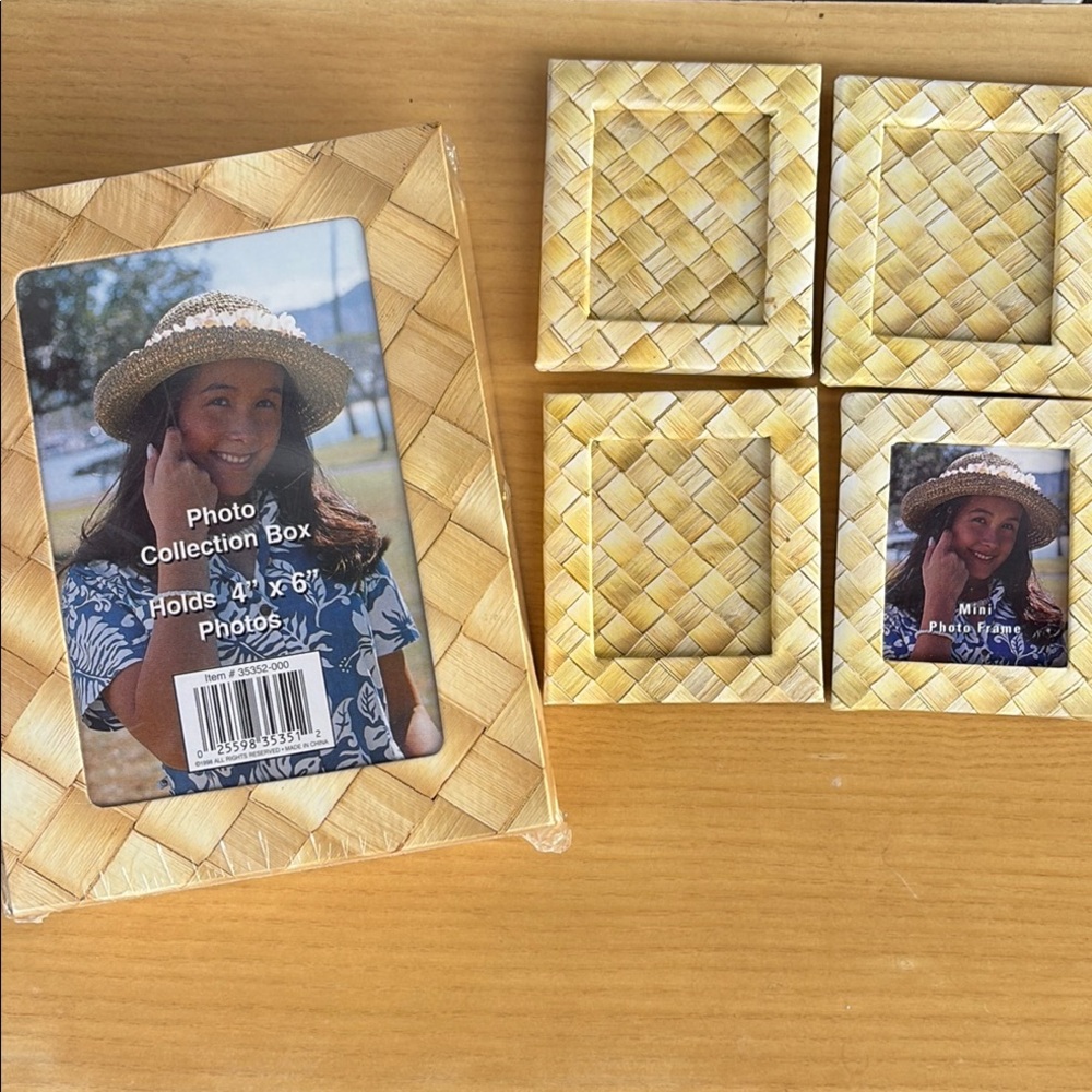 Island Heritage Keepsake Photo Collection Box/4 Mini Photo Frames